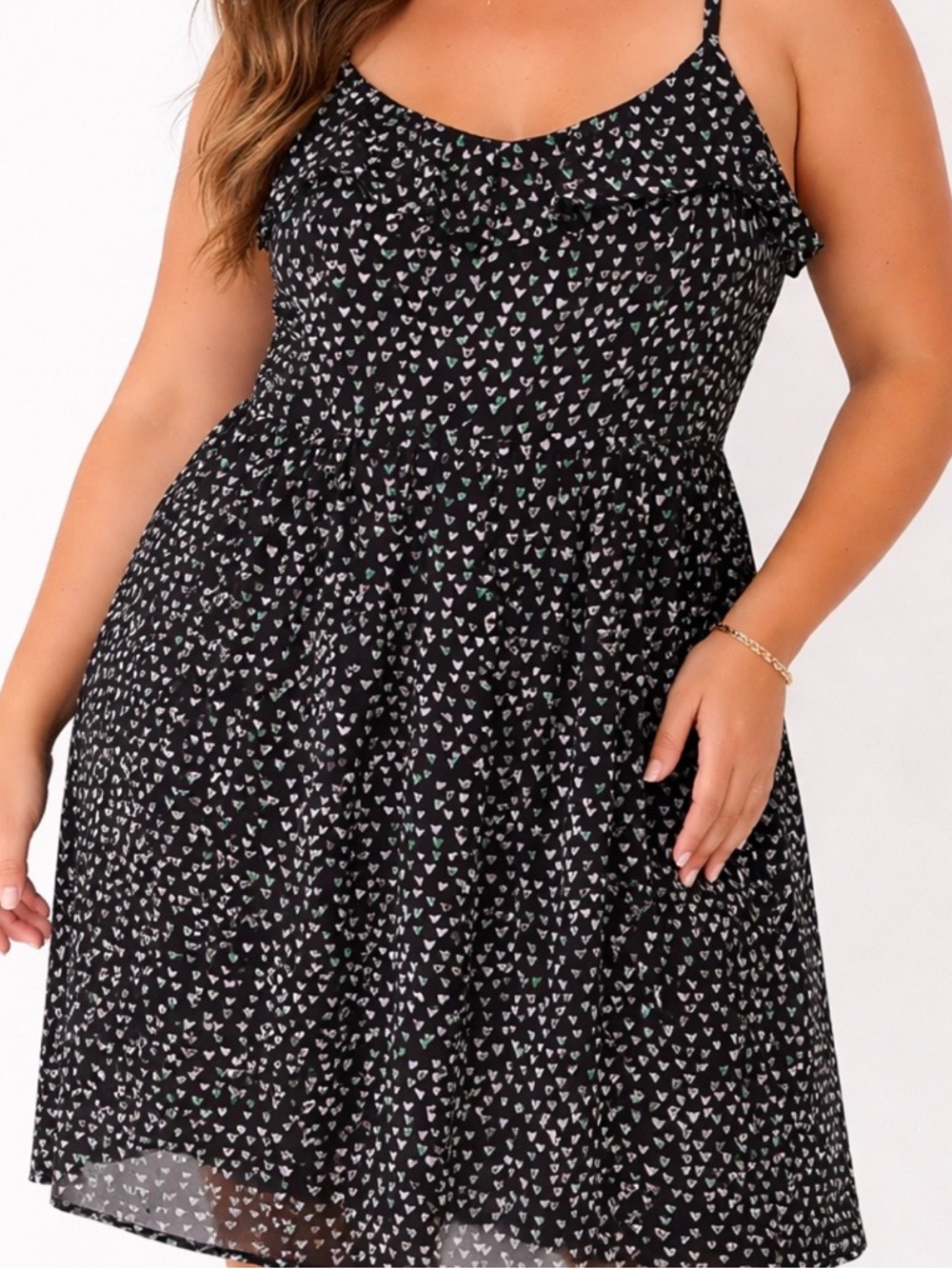 Torrid Strappy Dress Sz 4/4X Chiffon Ruffle Lined Smocked Black Green Hearts